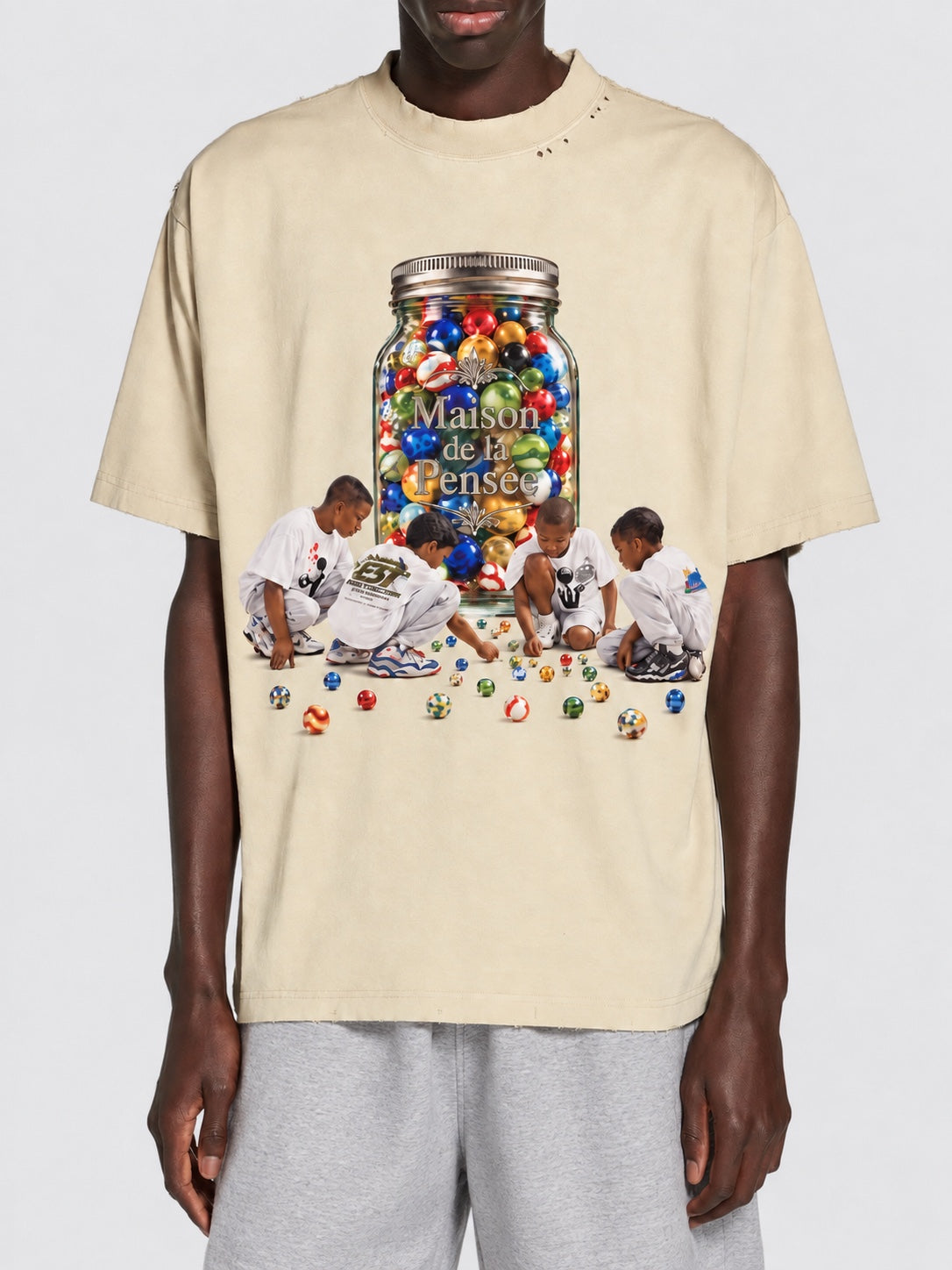 Maison de la Pensée marble tee front